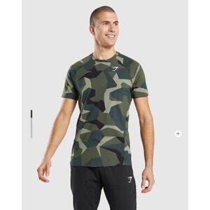 Gymshark Performance T-Shirt Small Green Geometric Camo Raglan Gym Workout A1A3H